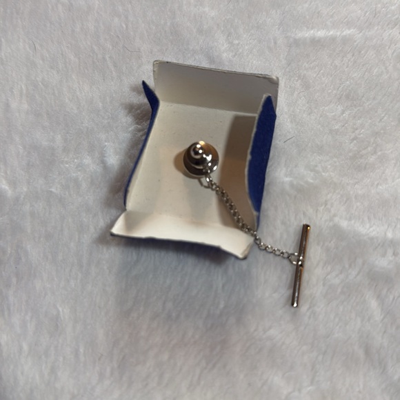 Vintage Rolls Royce tie tack - Picture 4 of 5